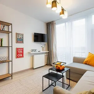 Comfy Place In The Heart Of Warsaw. Biz&travel. Warszawa