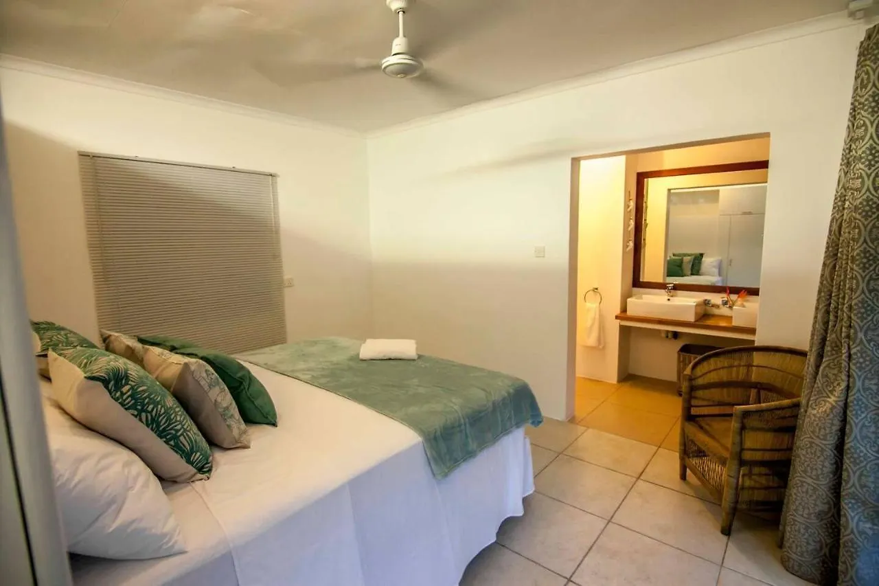 Red Coconut Self-Catering Apartment Baie Lazare  0*, Baie Lazare (Mahe) Seychelles